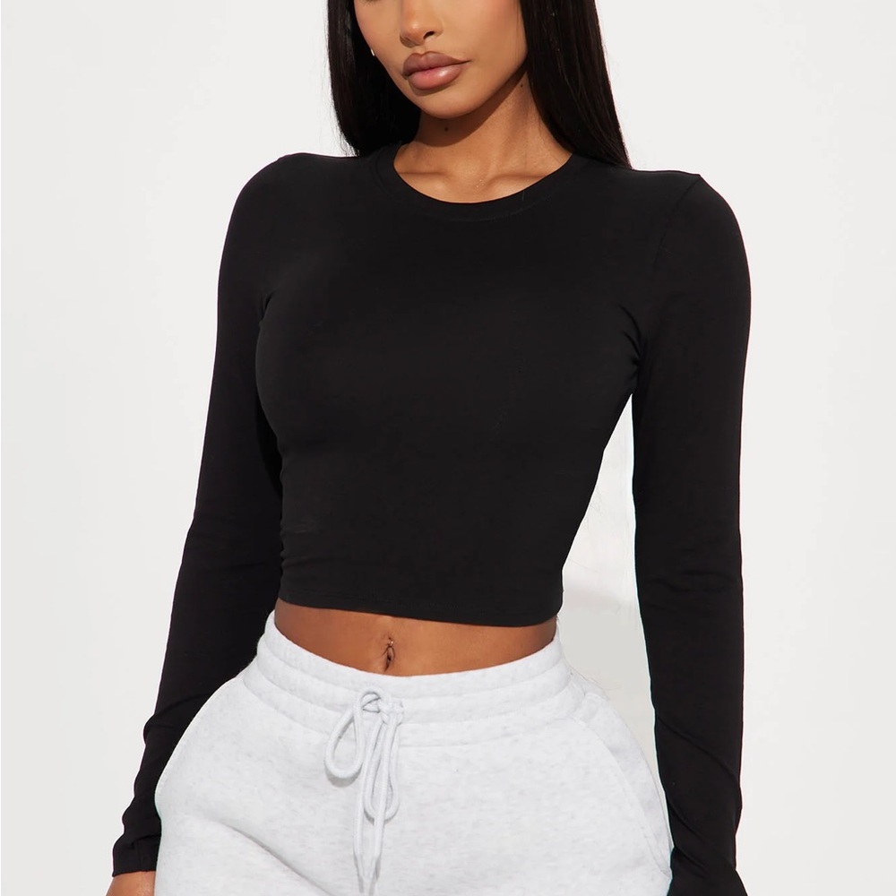 Ribbed Long Sleeve Crop Top